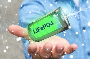 LiFePO4具有最長的生命周期，因?yàn)樗?000多個生命周期