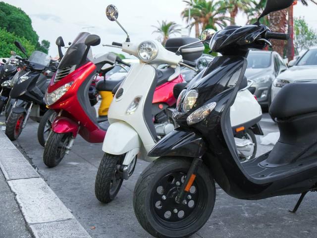 輕型車用鋰離子電池發(fā)展現狀和未來趨勢